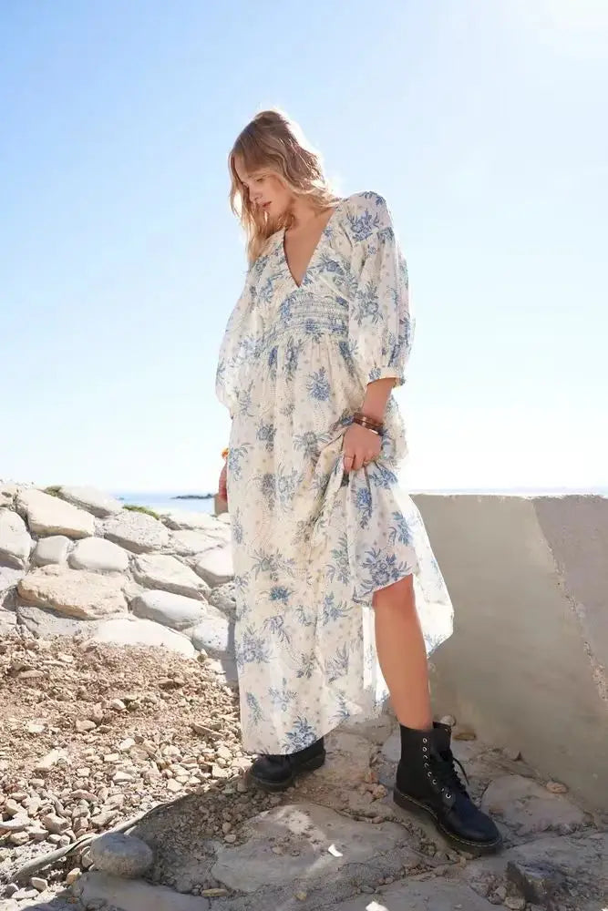 Floral Boho Midi Dress | V-Neck Puff Sleeve Hollow-Out