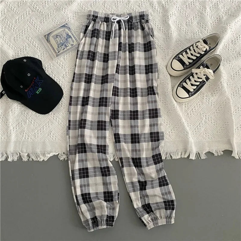Pants Women New Bunch of Feet Fashion Loose Black Plaid Summer Harajuku Students Streetwear Harem Long Trousers Womens Chic