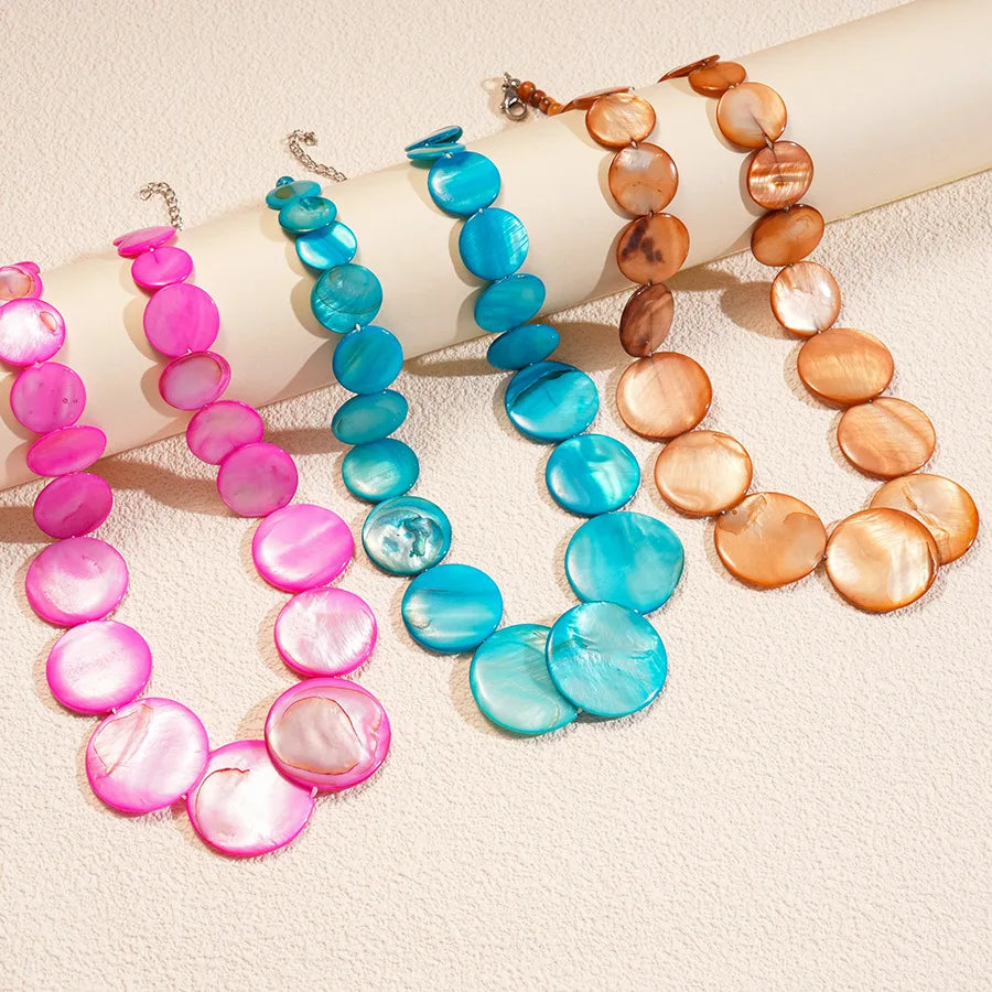Boho Shell Collarbone Chain Necklace – Minimalist Geometric Round Pendant