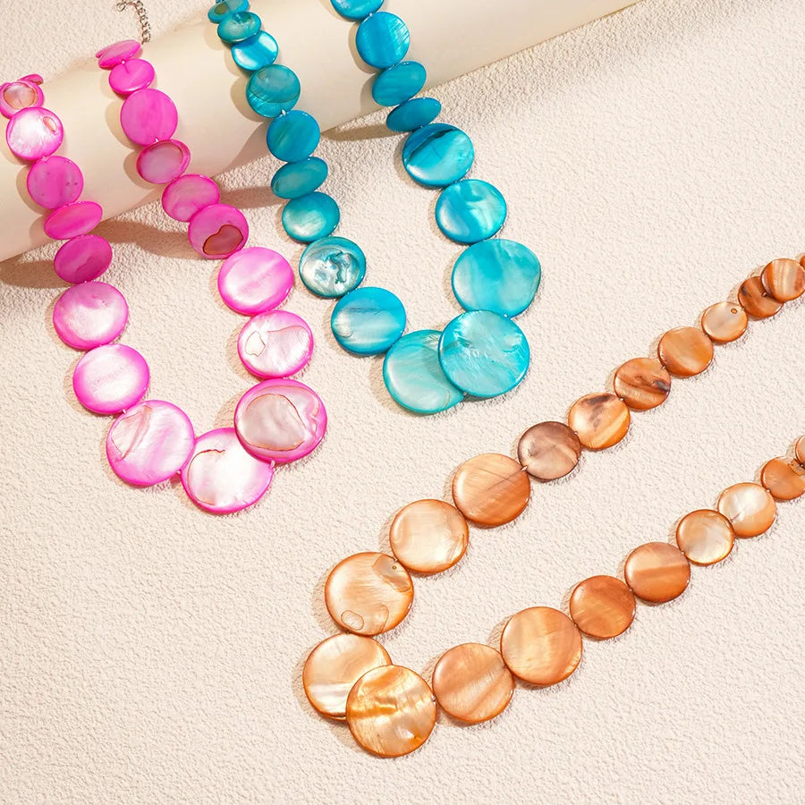 Boho Shell Collarbone Chain Necklace – Minimalist Geometric Round Pendant