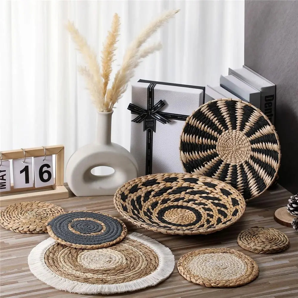 7-Piece Boho Seagrass Wall Basket Set | Hand-Woven Round Hanging Wall Decor