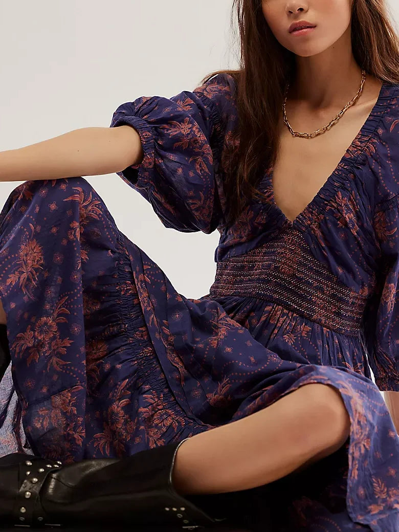 Floral Boho Midi Dress | V-Neck Puff Sleeve Hollow-Out