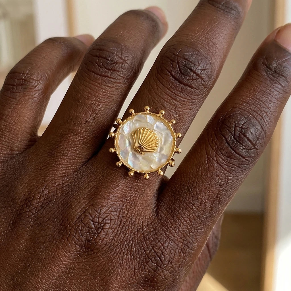 Boho Natural Seashell Charm Ring – 18K Gold Plated Stainless Steel Adjustable
