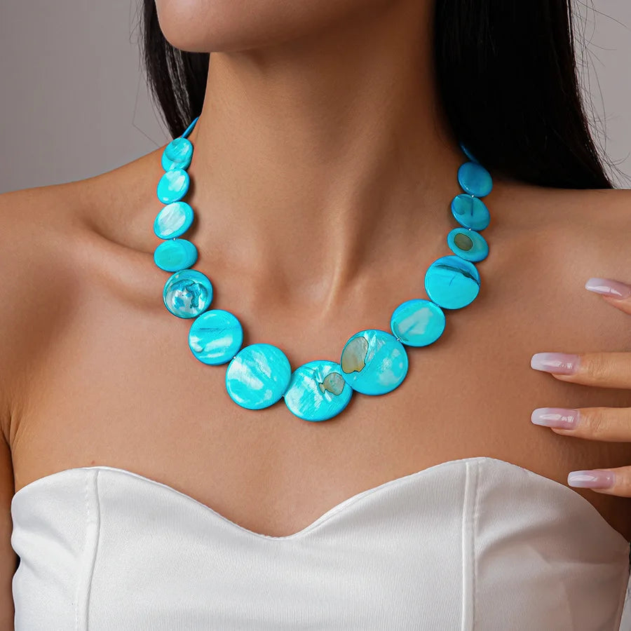 Boho Shell Collarbone Chain Necklace – Minimalist Geometric Round Pendant