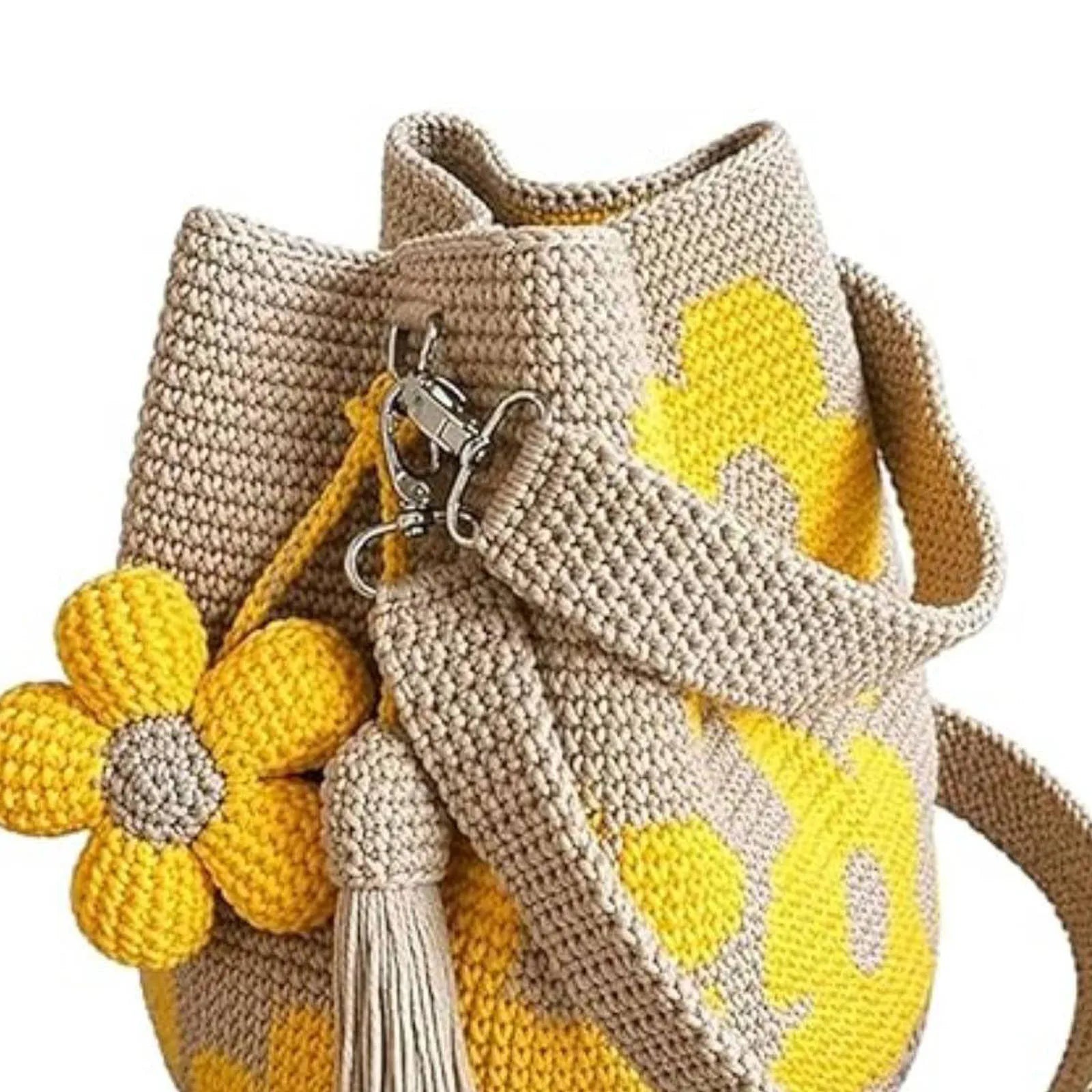 Boho Embroidery Bucket Bag | Drawstring Purse with Flower Tassel