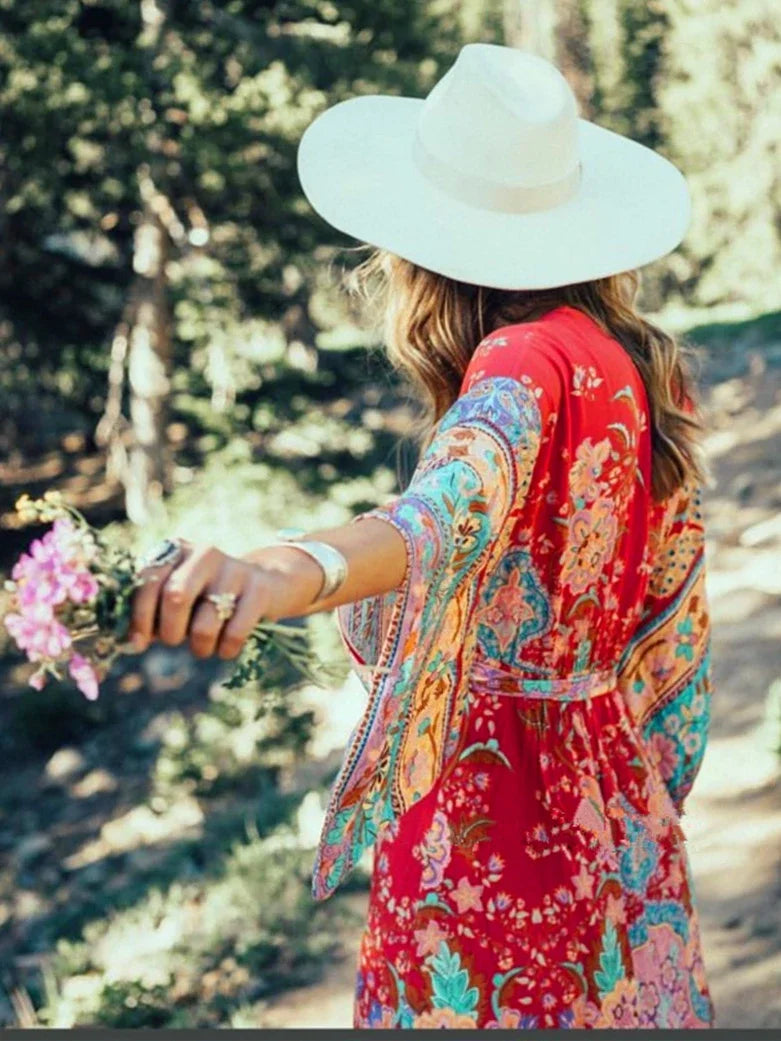 Boho Floral Print Maxi Dress with Batwing Sleeves
